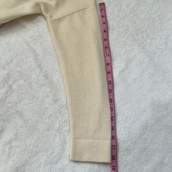 Splendid Cream Cowl Neck Sweater with Relaxed Fit 100% Cashmere Soft Knit - Picture 9 of 14